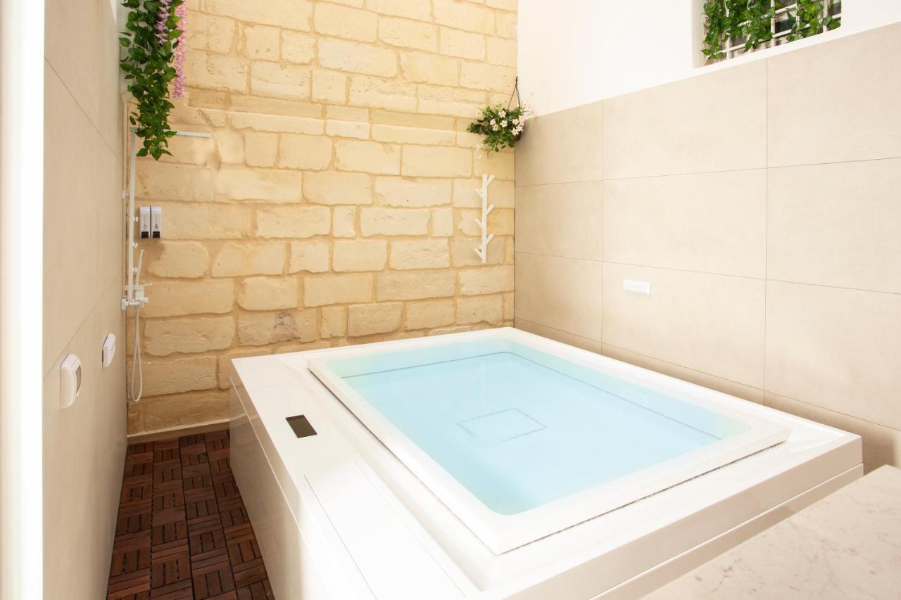 Don Carlo Suite Relais Free Parking - Lecce Selection المظهر الخارجي الصورة